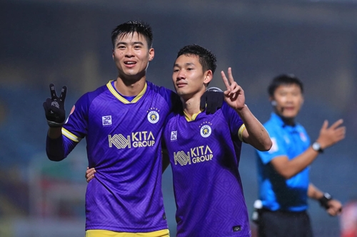 Vòng 10 V-League 2023-2024: Hà Nội FC thắng trận quý giá

